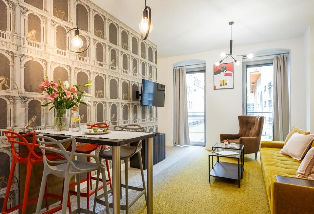 Oomph Wroclaw Deluxe Apt Ruska Apartment Exterior photo